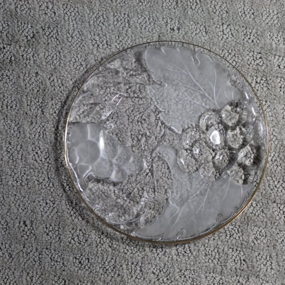 Set of 6 KIG Indonesia Vintage Clear Glass Gold Rimmed Round 7.25" Salad Plates